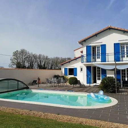 Holiday home Proche Des Plages
