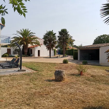 Proche Des Plages Saint-Romain-de-Benet